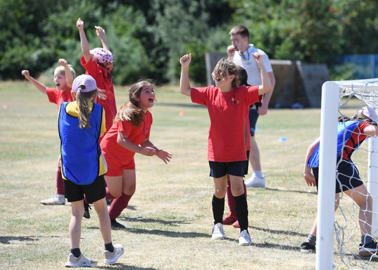 Football -SG Banner (FA)