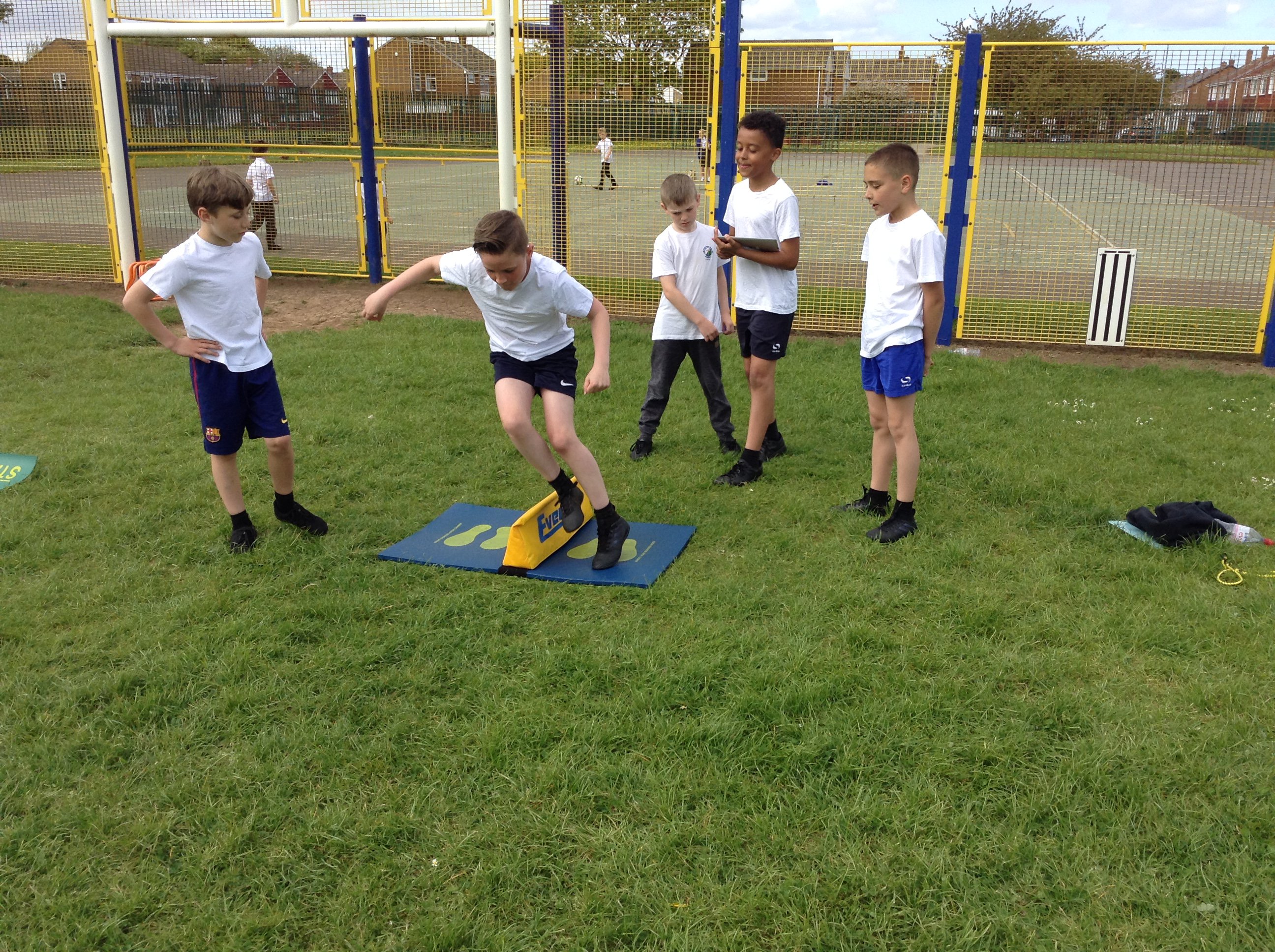 Your School Games KS2 Athletics Club (Session 3)